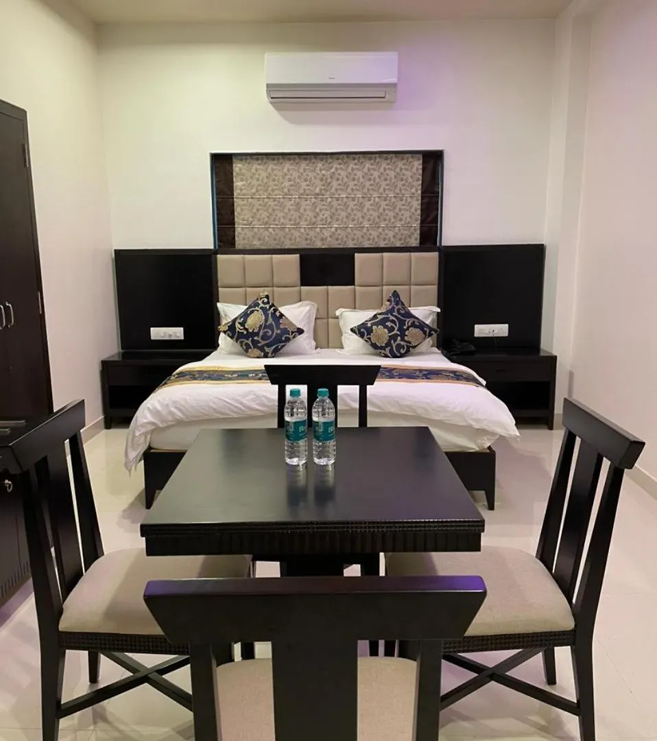 Hotel The Palace View Udaipur 3*,