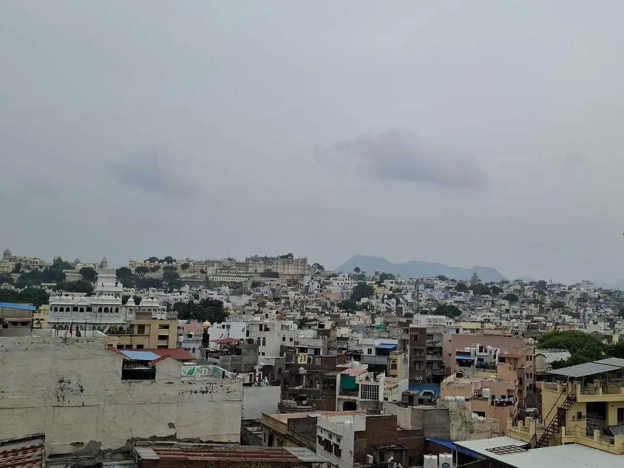 Hotel The Palace View Udaipur