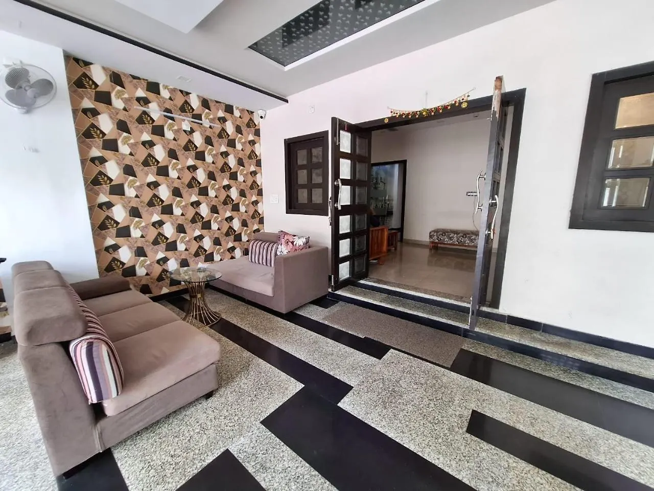 Hotel The Palace View Udaipur